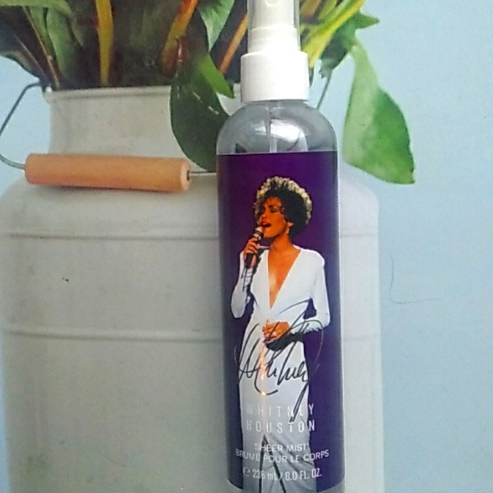 Whitney Houston body Spray 8oz New